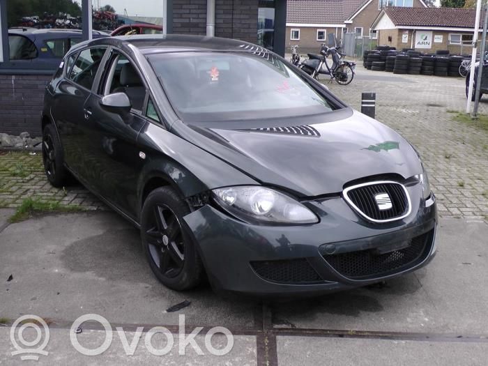 Leon (1P) Leon  440110006R