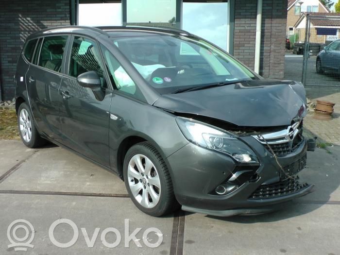 Zafira B Zafira  13301226
