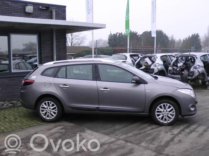Megane III Megane  H8200437489