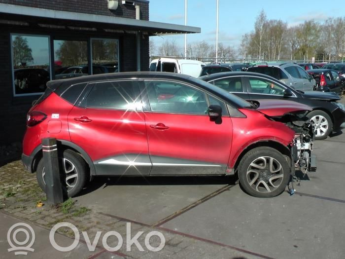 Captur Captur  A2C93666905