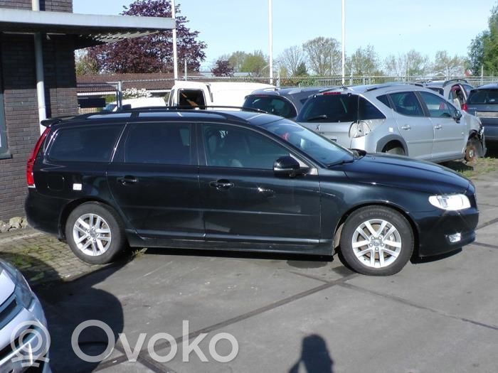 V70 S70, V70, V70 XC  31338474