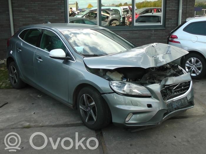 V40 S40, V40  36010806