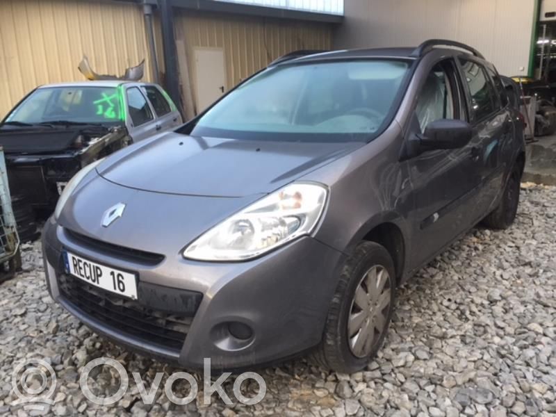 Clio III Clio  8201053833