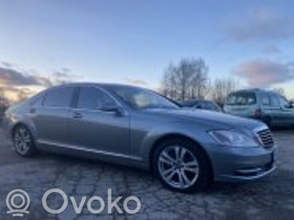 S W221 S-class, AMG (W126, W140, W220, W221, W222)  0263650204
