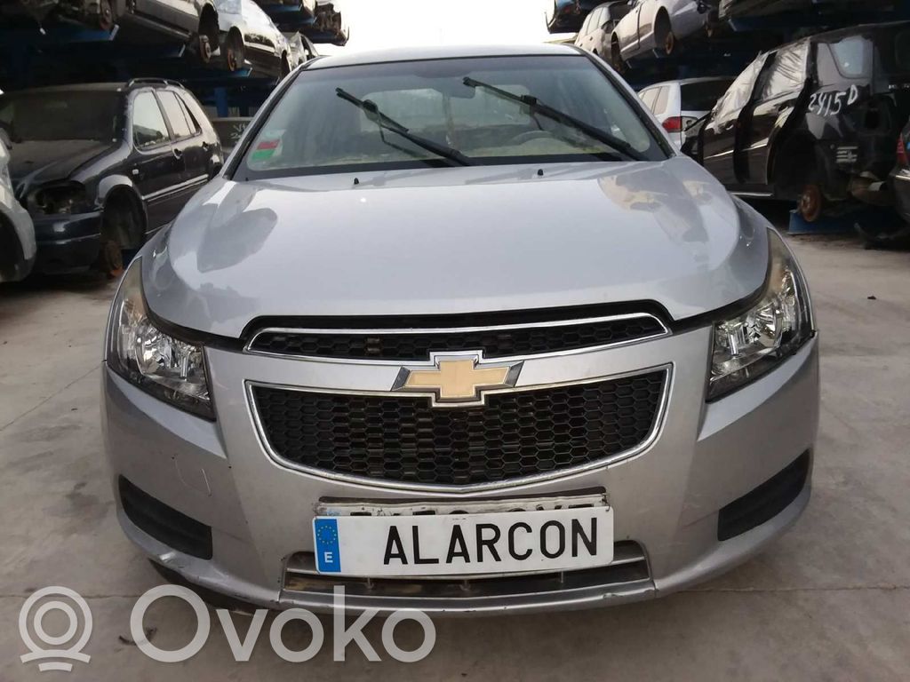 Cruze Cruze  96832667