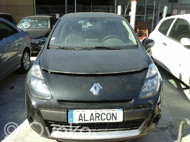 Clio III Clio  8200830903