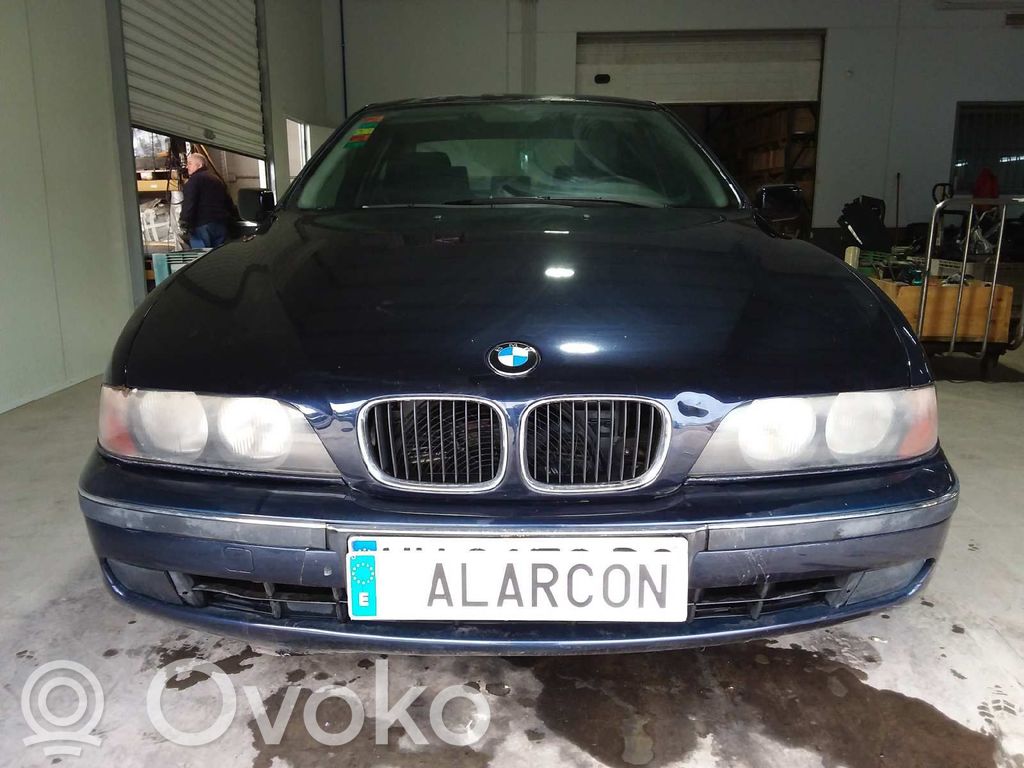 5 E39 Series 5  61318352222