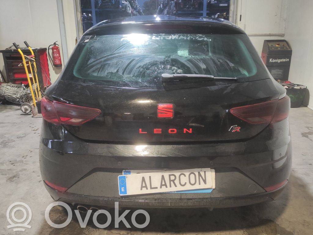 Leon (5F) Leon  04E100034E