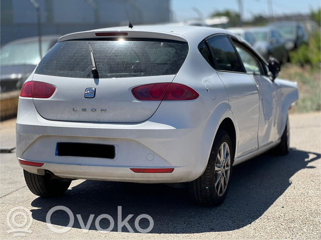 Leon (1P) Leon  03L906023LF