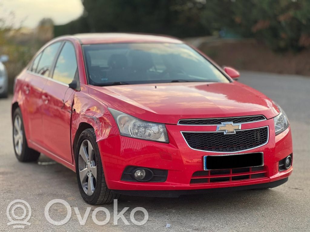 Cruze Cruze  95987763