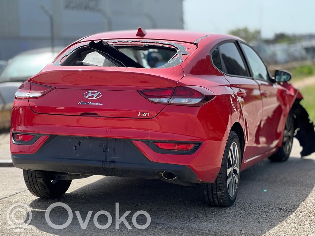 i30 i30  95920G3100