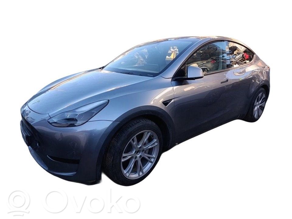 Model S Tesla Model S  162659900D
