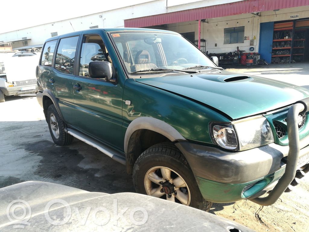 Terrano Terrano  801007F031