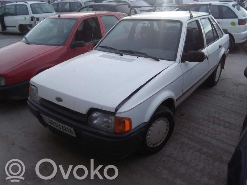 Escort Escort  86AG13B302AA