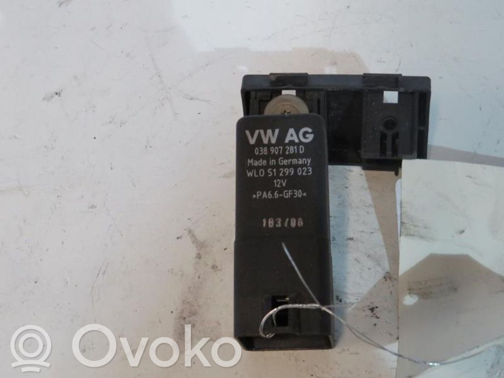 Touran II Touran  1K1820353A