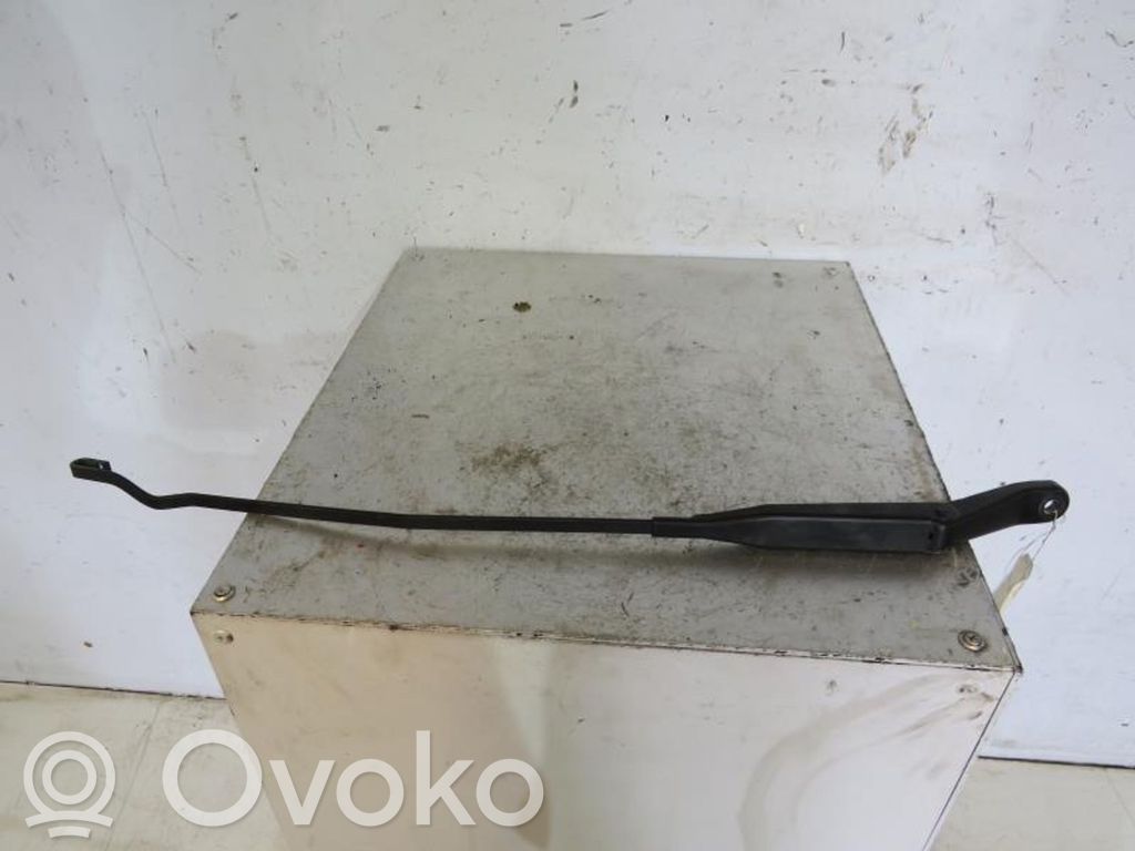 Ypsilon Ypsilon  71740272