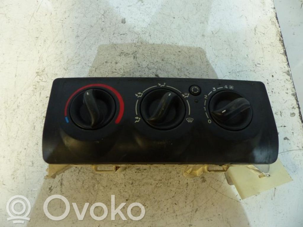 Clio II Clio  8200646941