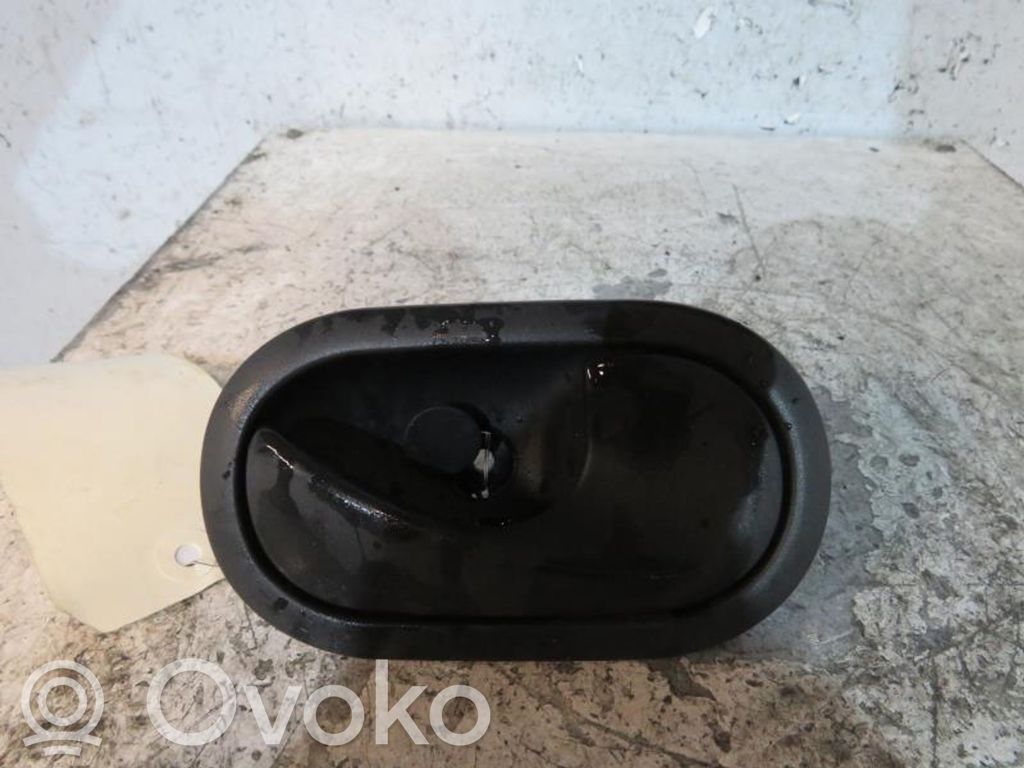 Clio III Clio  8200730865