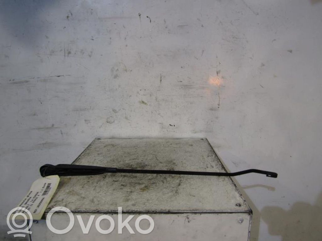 Clio II Clio  8200068575