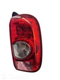 Duster Duster  823010025R