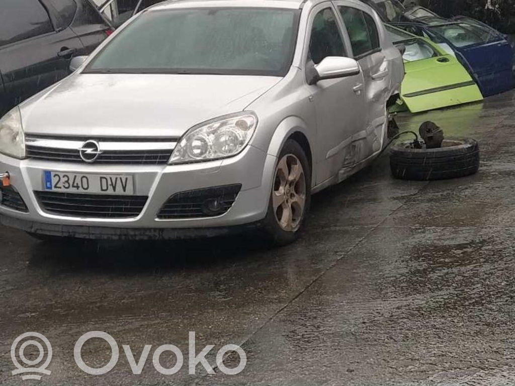 Astra H Astra  M32