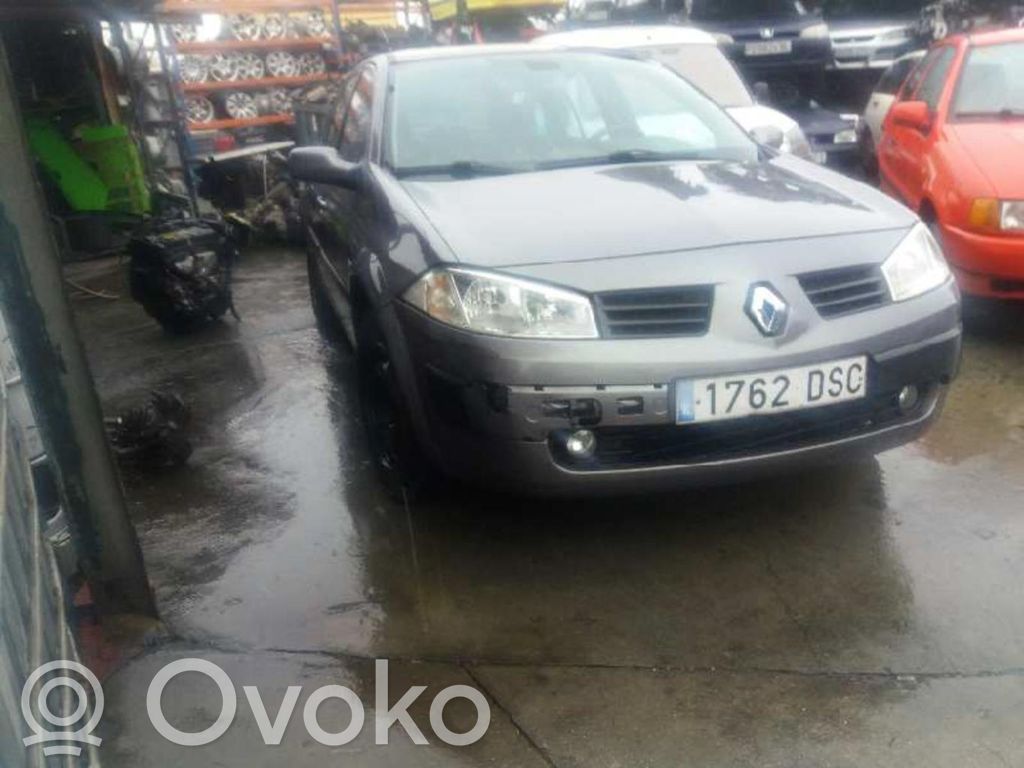 Megane II Megane  8200528372