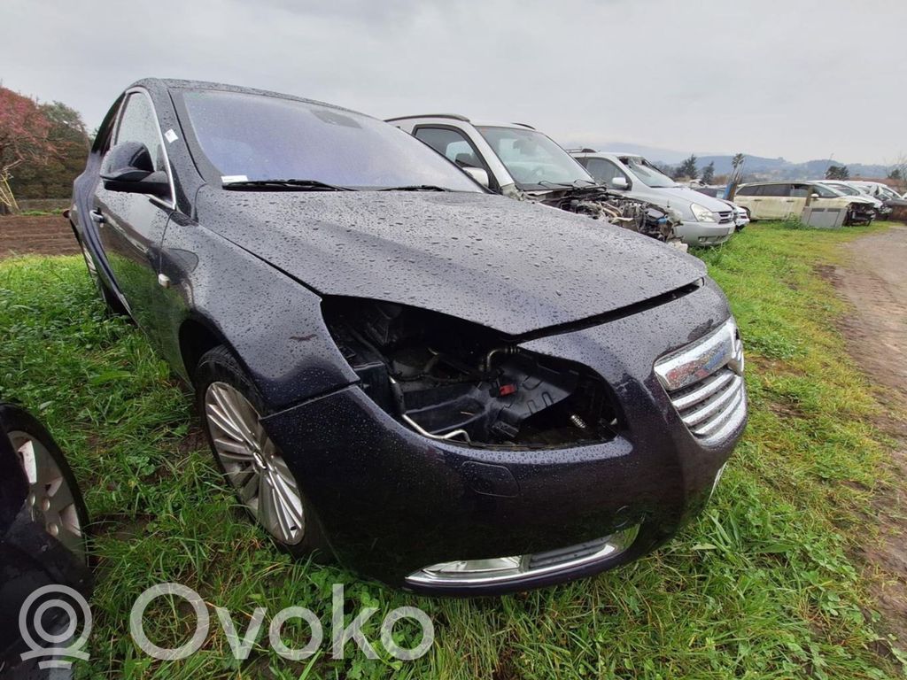Insignia A Insignia  1334549602