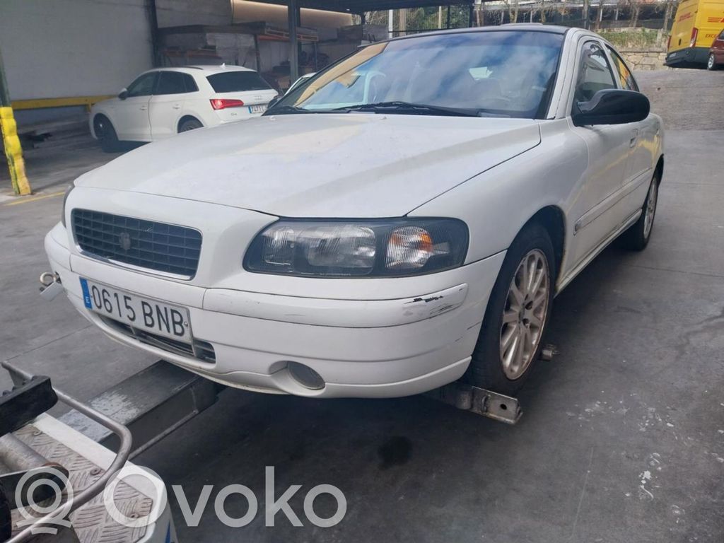 S60 S60  69294570T