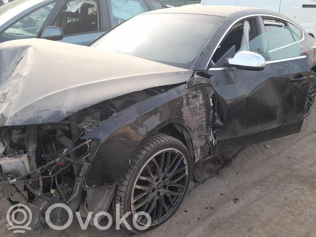 A5 Sportback 8TA A5, S5  CJEB
