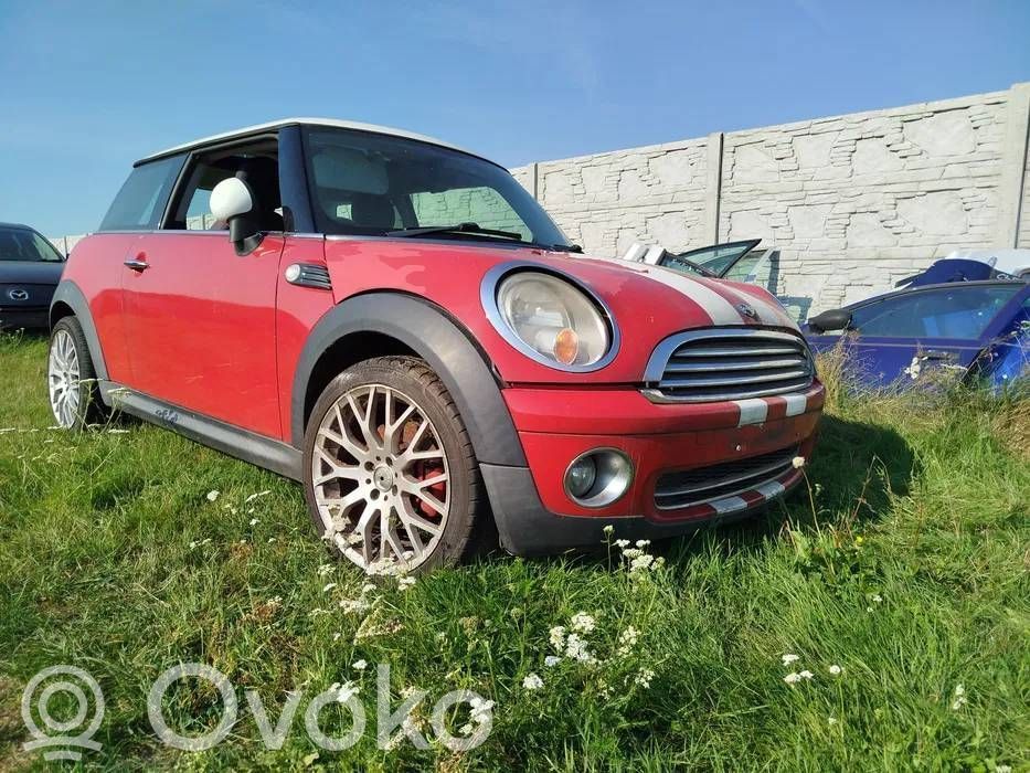 One - Cooper Coupe R56 One/Cooper Coupe R56