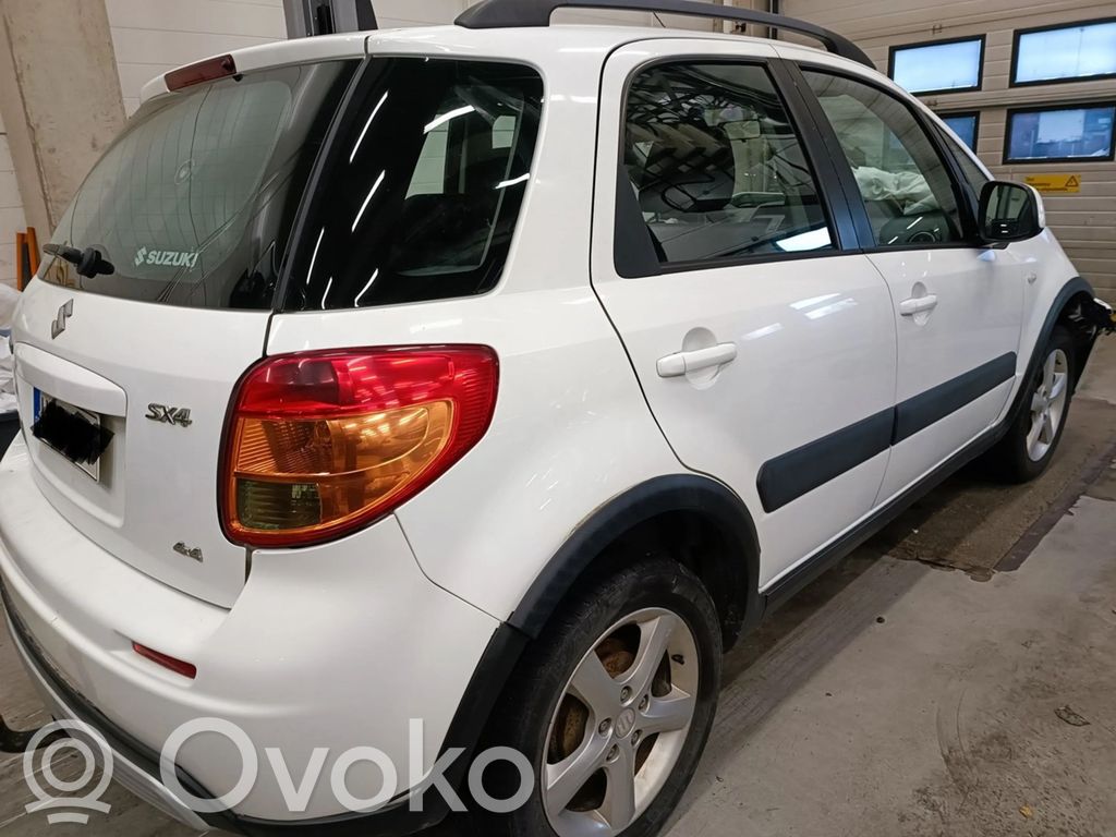 SX4 SX4 S-Cross  MB1123002562