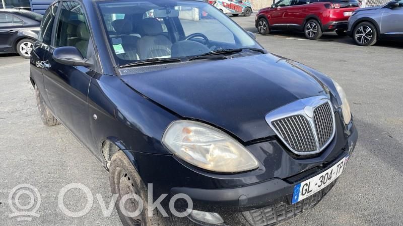 Ypsilon Ypsilon  51756718
