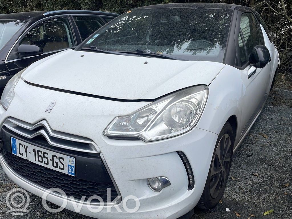 DS3 DS3  00006208R8