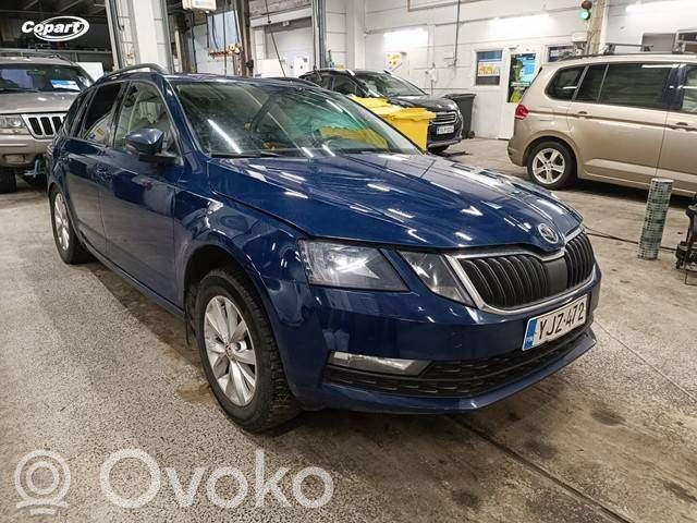 Octavia Mk3 (5E) Octavia  5E1863077H