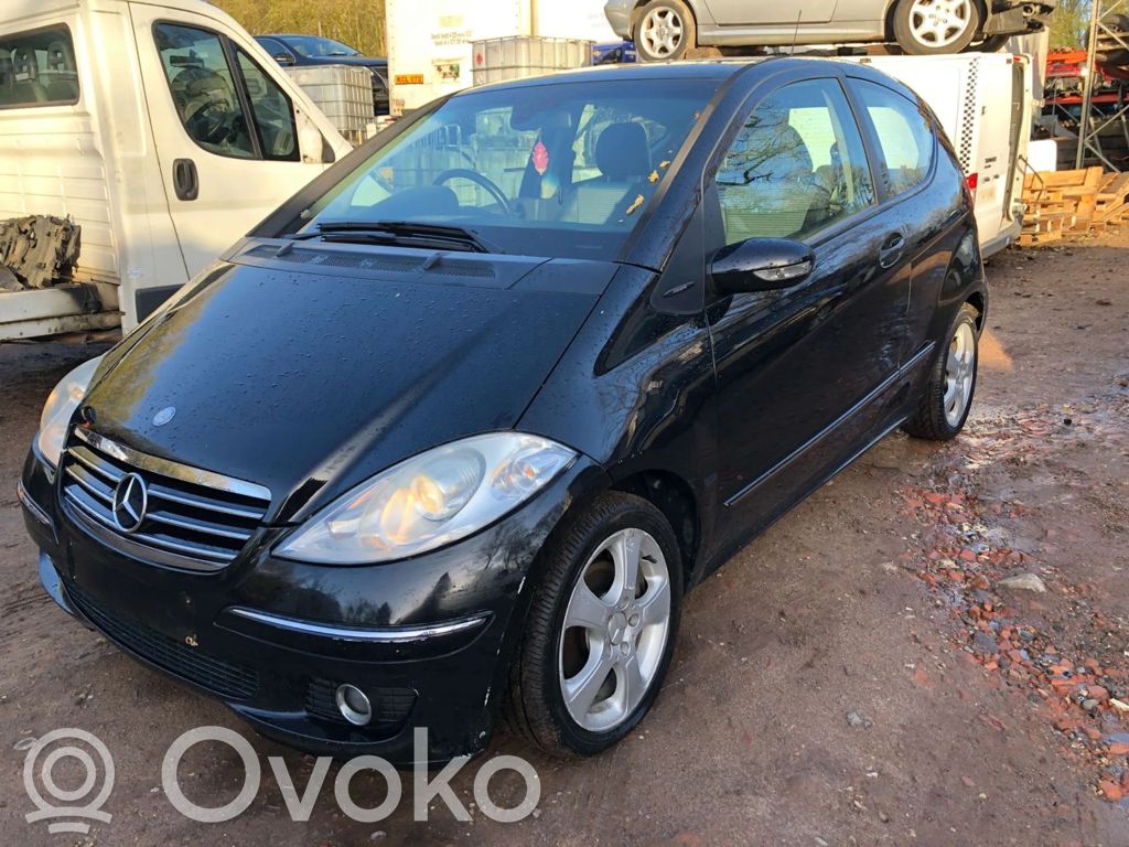 A W169 A-class  0445110167