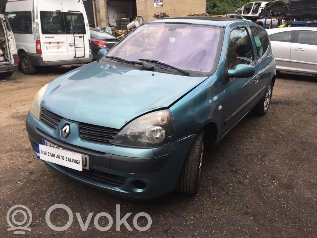 Clio II Clio  8200374150