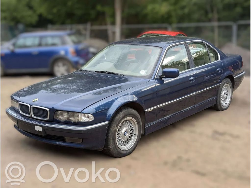 7 E38 Series 7  6916565