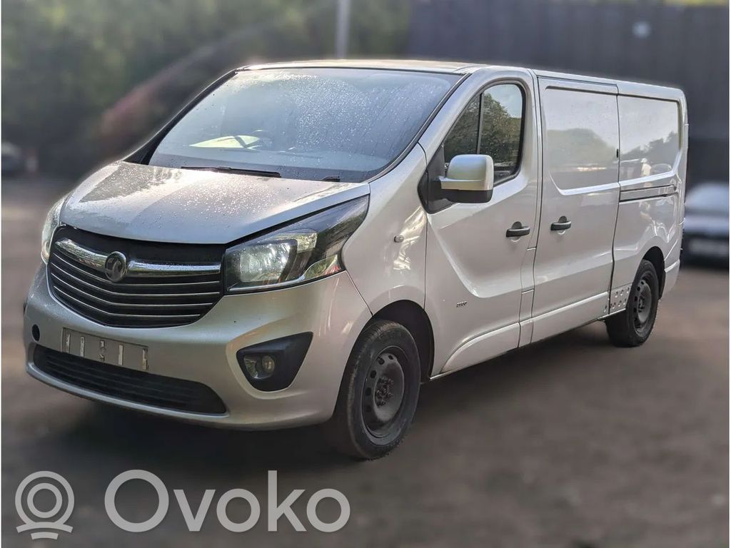 Vivaro Vivaro  R9M402
