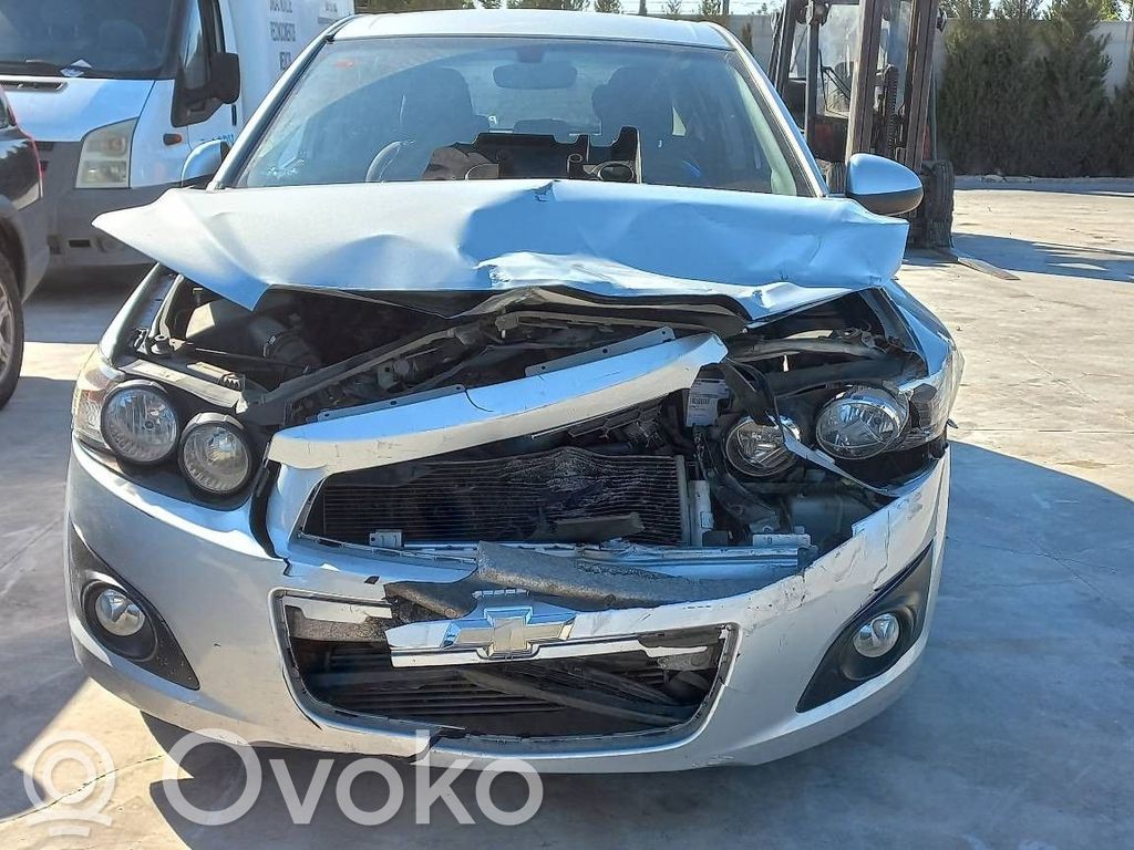 Aveo Aveo  42357435