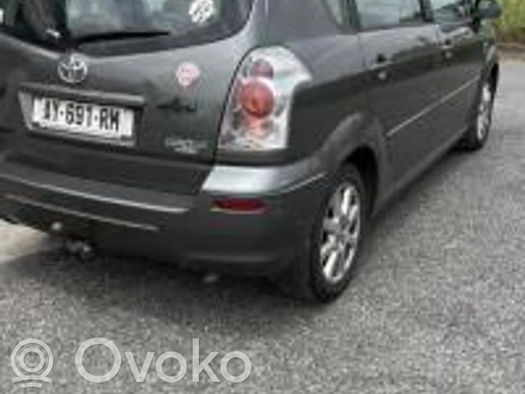 Corolla Verso E121 Corolla Verso  848200F030
