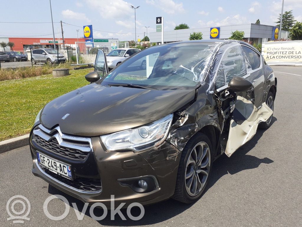 DS4 DS4  00009004EA