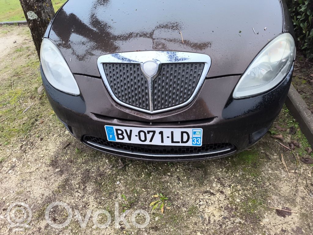 Ypsilon Ypsilon  51758178