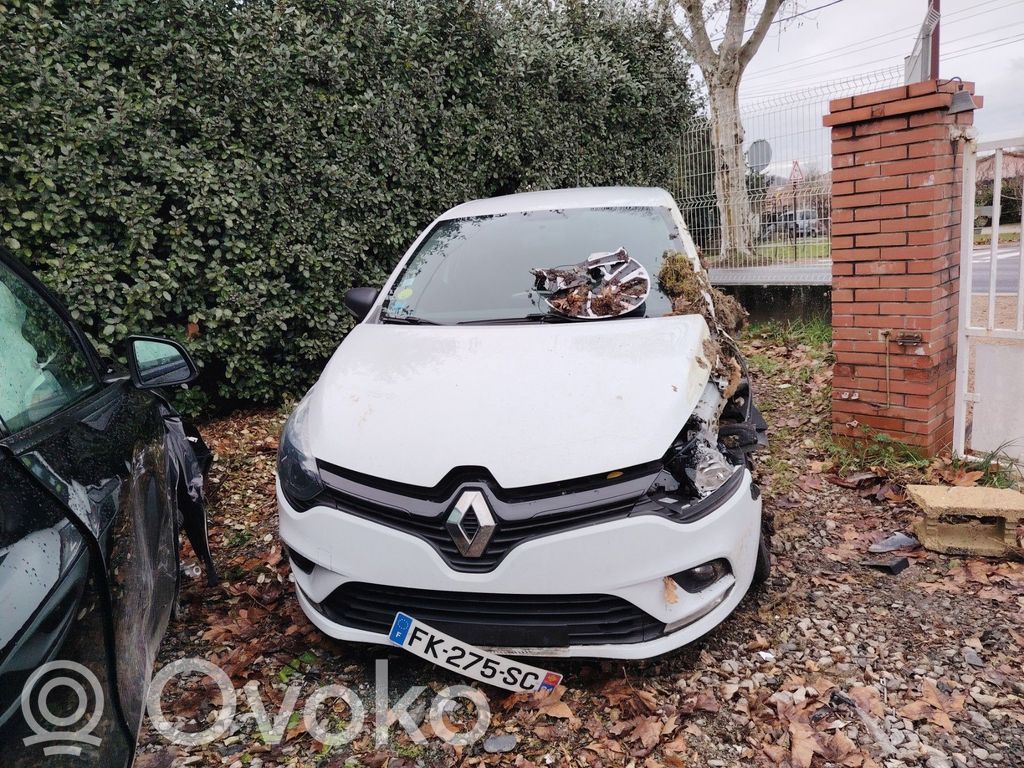 Clio IV Clio  237104123S