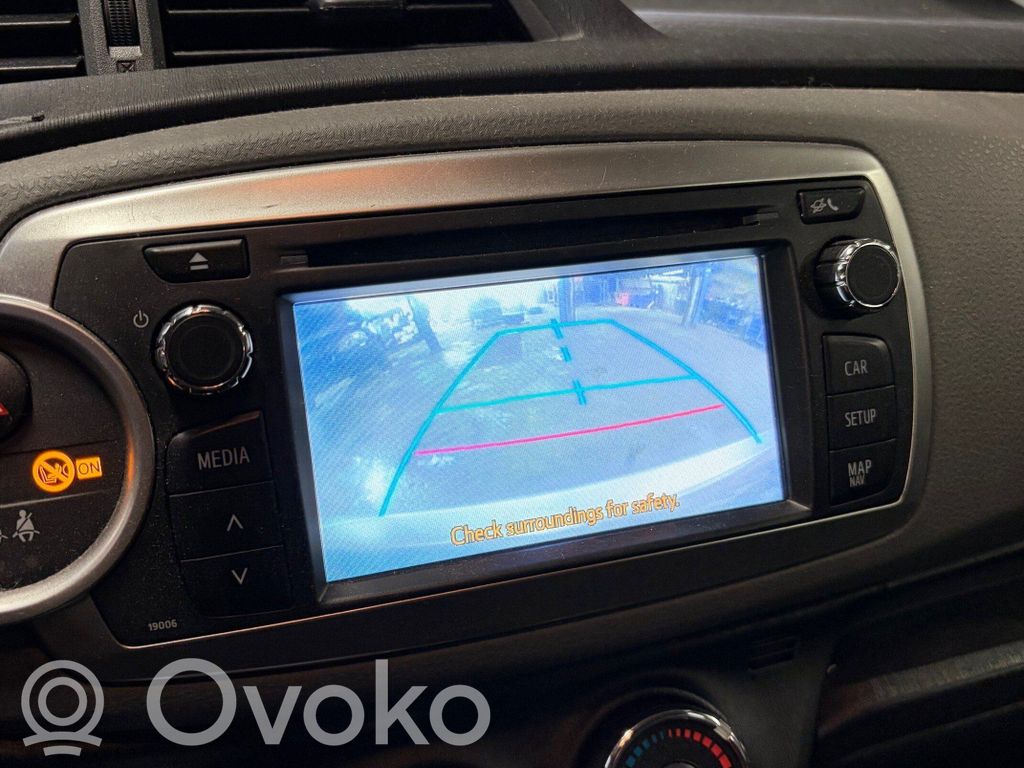 Yaris Yaris  883100D410