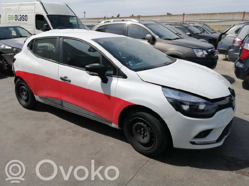 Clio IV Clio  H8200495791