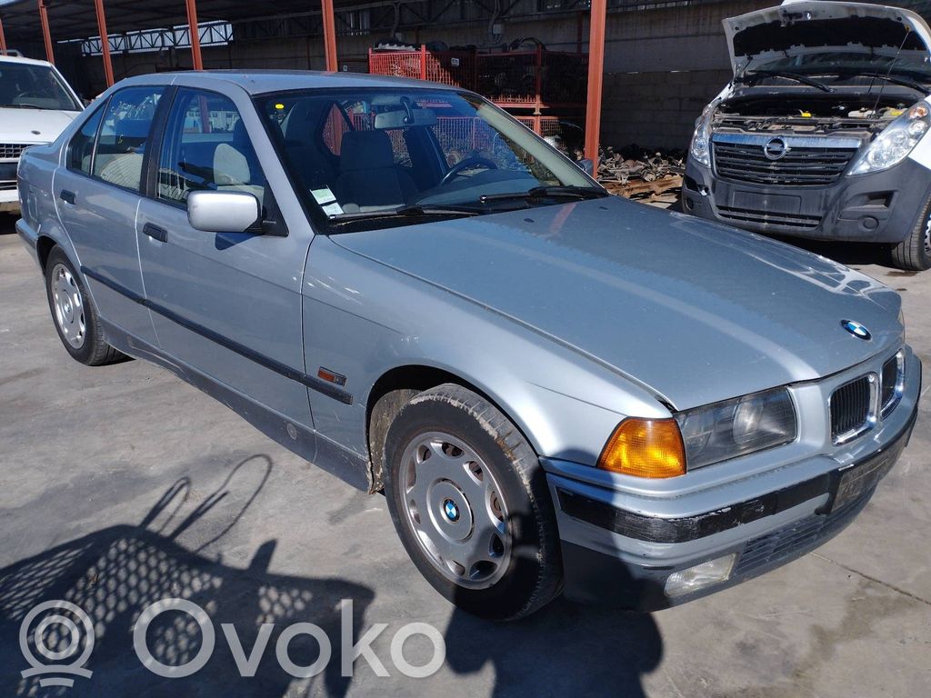 3 E30 Series 3  63121393272