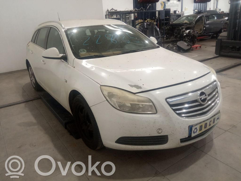 Insignia A Insignia  23430215
