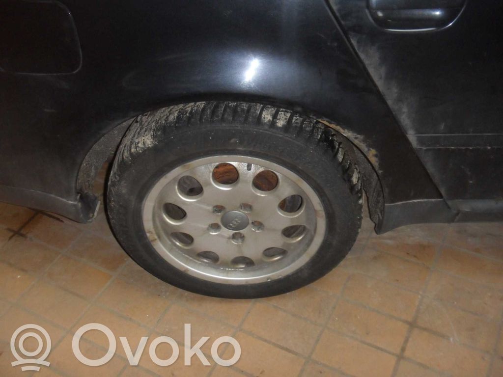 S40 S40, V40