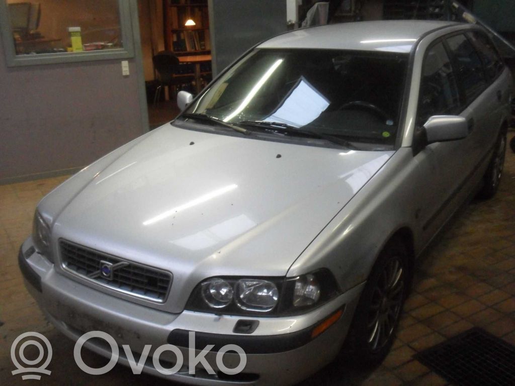 S40, V40 S40, V40