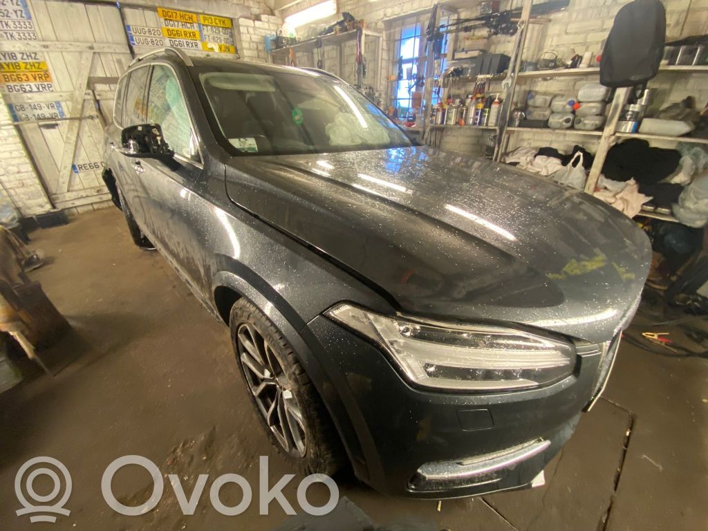 XC90 XC90  31680098